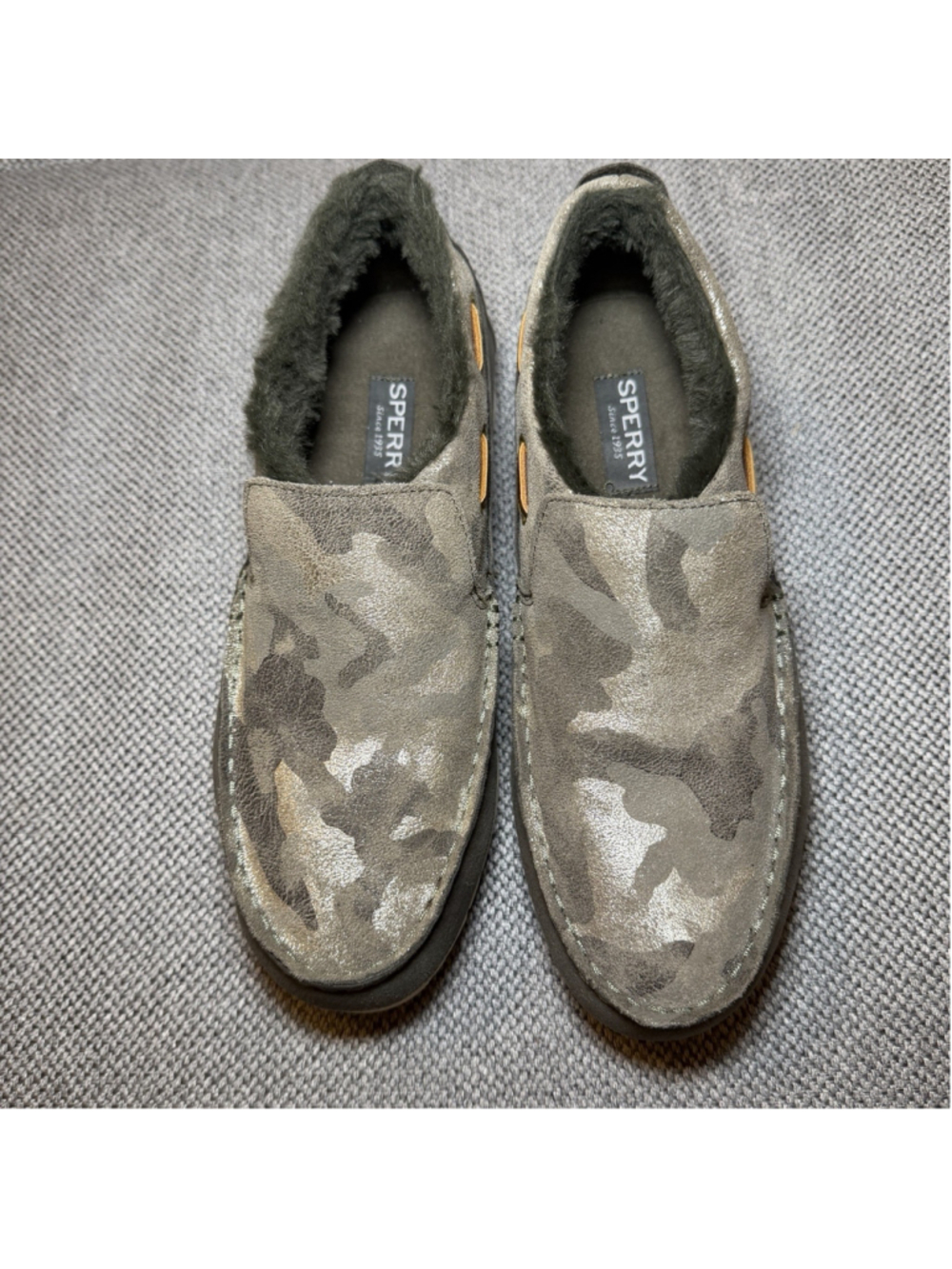 Sperry women’s camo loafers sz 7.5